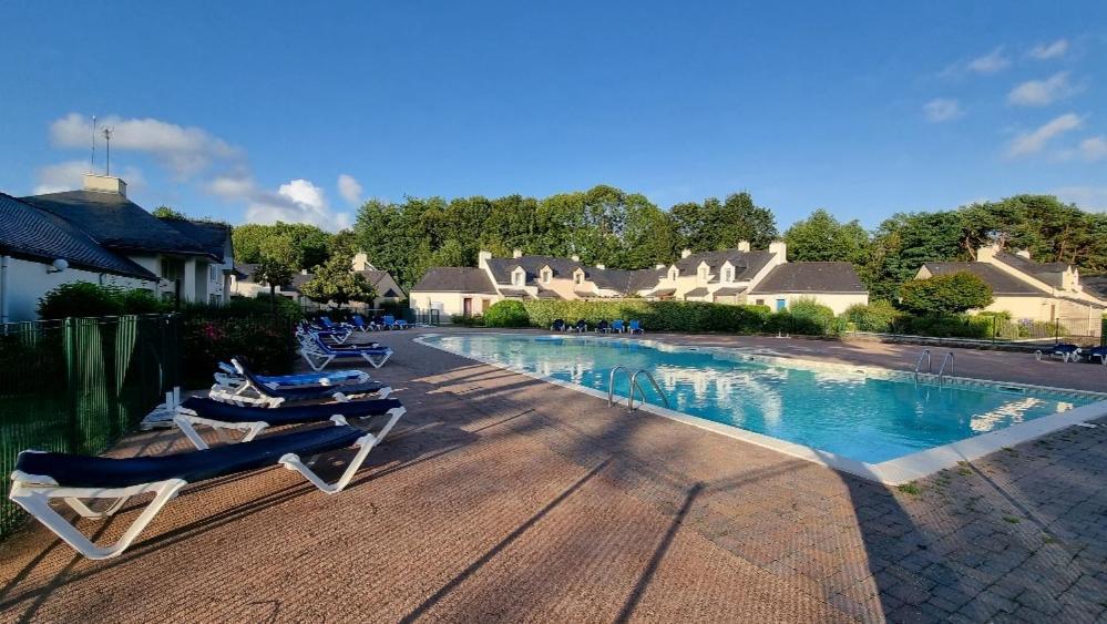 Paisible Au Coeur Du Golf Saint Laurent , Linge De Maison Et Menage Inclus * Ploemel